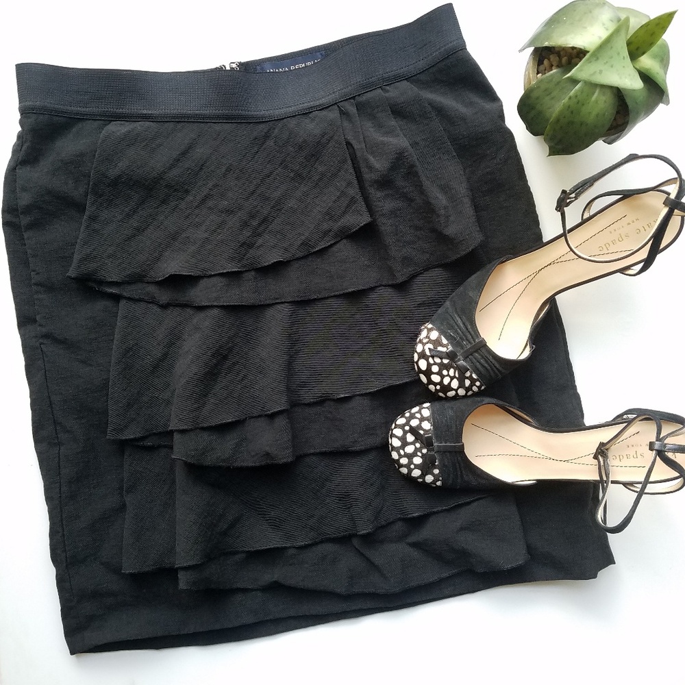 Banana Republic Linen Blend Ruffle Skirt